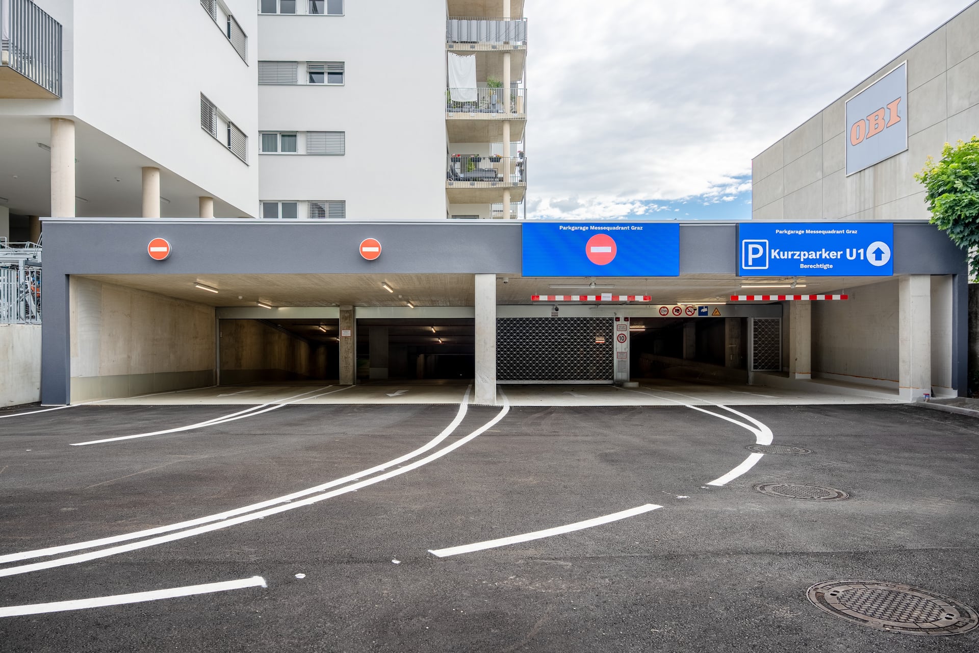 Messegarage Graz Kurzparkbereich Einfahrt und Beschilderung